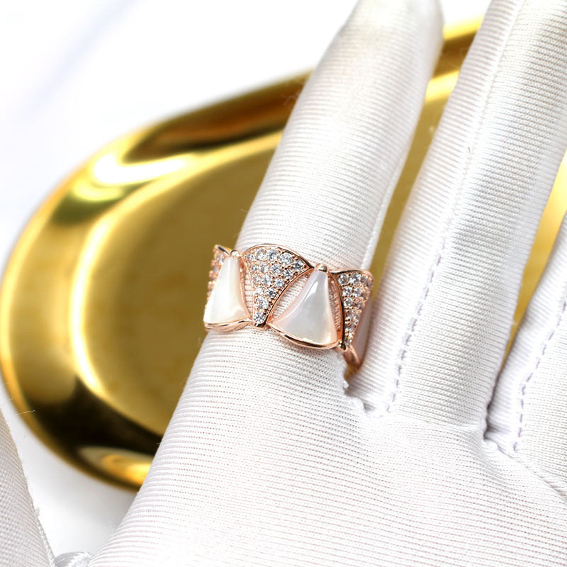 18K BVLGARI Dream Ring